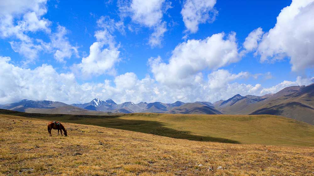 Кыргызстан зарабатывает свыше 20 млд. на туризме